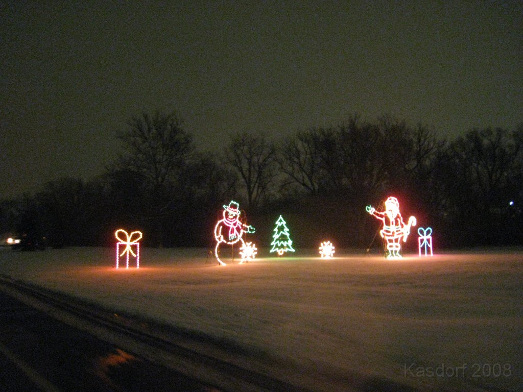 Christmas Lights Hines Drive 2008 042.jpg - The 2008 Wayne County Hines Drive Christmas Light Display. 4.5 miles of Christmas Light Displays and lots of animation!